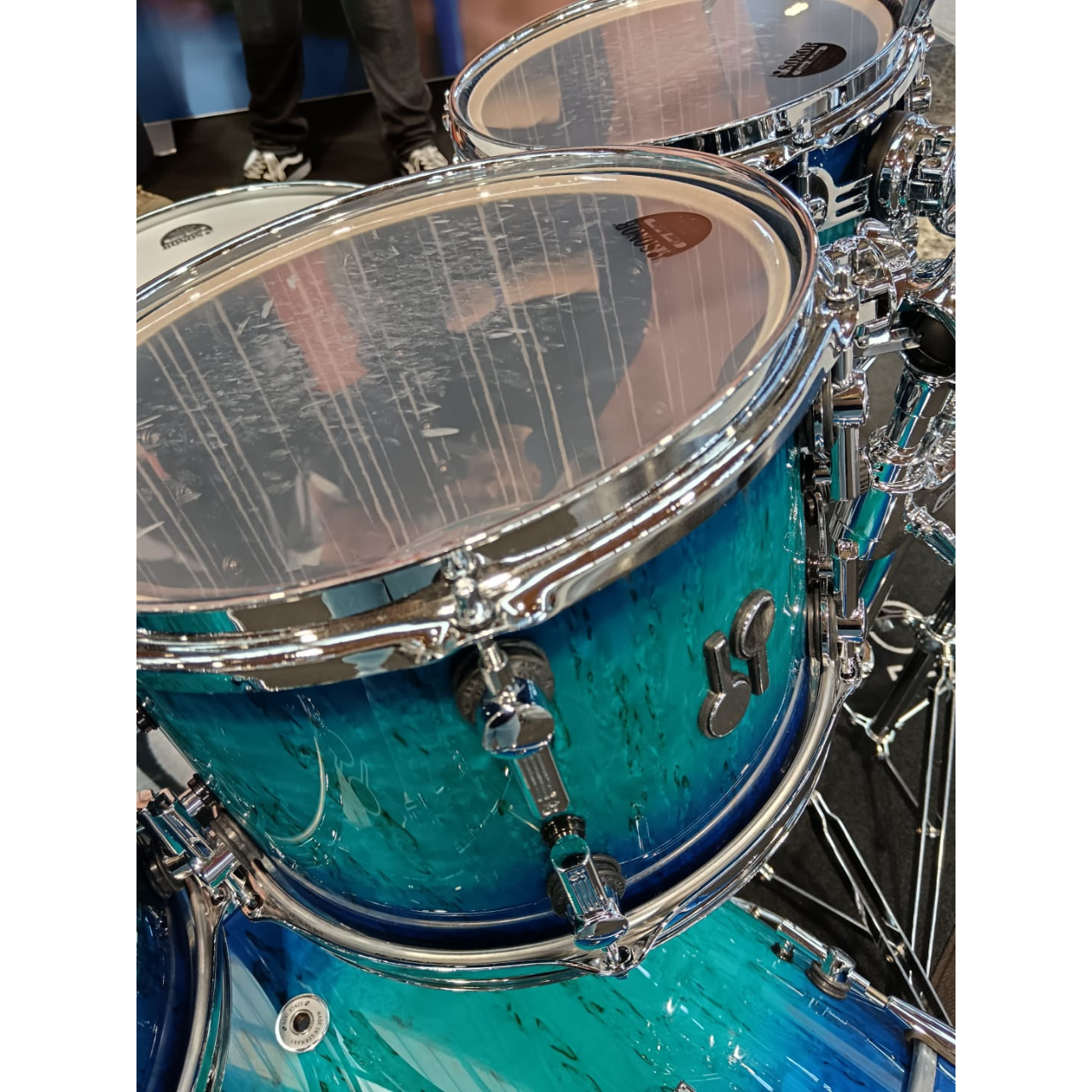 Sonor SQ2 Shellset 7-teilig in Blue to Turquoise Burst über Maserbirke Furnier
