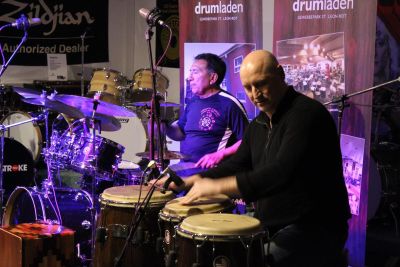 Drum-/ Percussion Clinic mit Alex Acuna 10.02.2017 – Bild 9 von 12