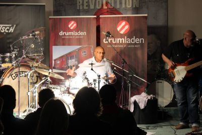 Drum Clinic mit Steve Ferrone 05.11.2015 – Bild 3 von 38