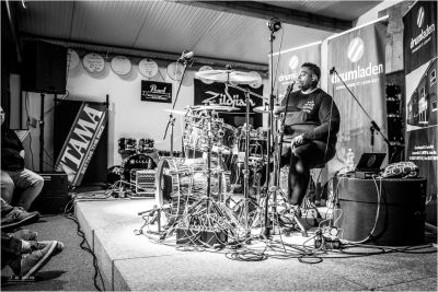 Drum Clinic mit Aaron Spears 31.10.2019 – Bild 45 von 54