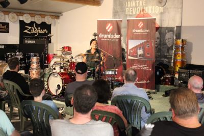 Drum Clinic mit Armin Rühl 25.04.2019 – Bild 4 von 17