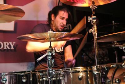 Drum Clinic mit Brian Tichy 03.04.2012 – Bild 7 von 22