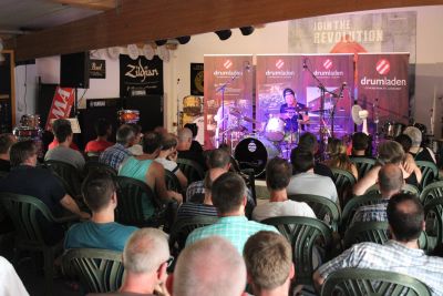 Drum Clinic mit Gregg Bissonette 02.08.2018 – Bild 18 von 18