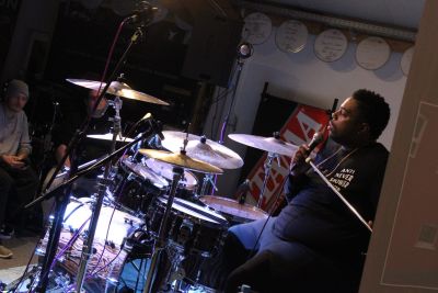 Drum Clinic mit Aaron Spears 31.10.2019 – Bild 9 von 54