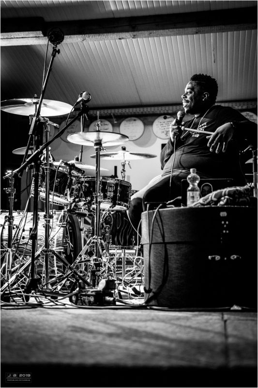 Drum Clinic mit Aaron Spears 31.10.2019 – Bild 31 von 54