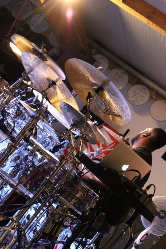 Drum Clinic mit Eric Moore 17.09.2019 – Bild 7 von 46