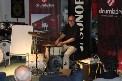 Drum Clinic mit Adam Nussbaum 21.02.2015 – Bild 6 von 17