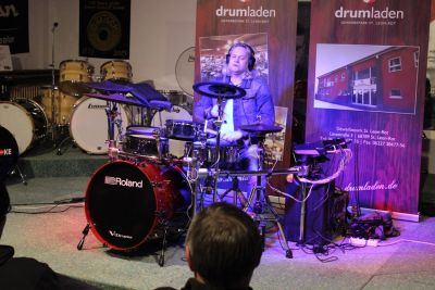 V-Drums Clinic mit Dirk Brand 26.01.2017 – Bild 13 von 19