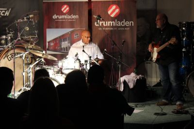 Drum Clinic mit Steve Ferrone 05.11.2015 – Bild 9 von 38