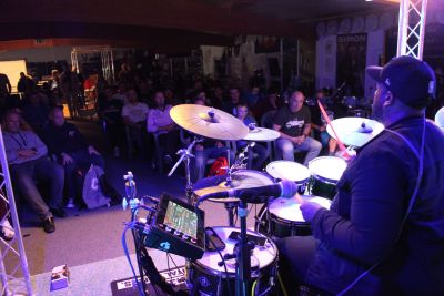 Drum Clinic mit Eric Moore 12.10.2022 – Bild 9 von 9