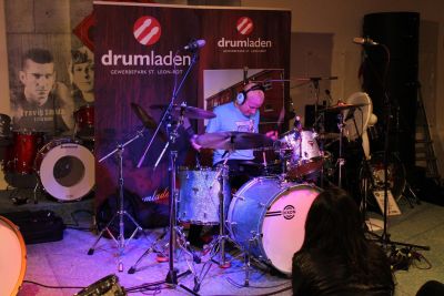 Drum Clinic mit Gregg Bissonette 19.11.2015 – Bild 17 von 24