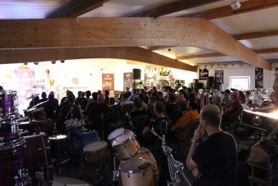 Drum Clinic mit Eric Moore 17.09.2019 – Bild 12 von 46