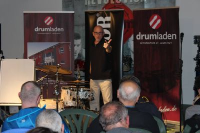 Drum Clinic mit Adam Nussbaum 21.02.2015 – Bild 7 von 17