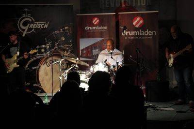 Drum Clinic mit Steve Ferrone 05.11.2015 – Bild 8 von 38
