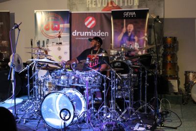 Drum Clinic mit Eric Moore 17.09.2019 – Bild 34 von 46