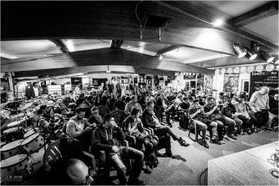 Drum Clinic mit Aaron Spears 31.10.2019 – Bild 42 von 54