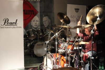 Drum Clinic mit Todd Sucherman 27.02.2015 – Bild 6 von 18