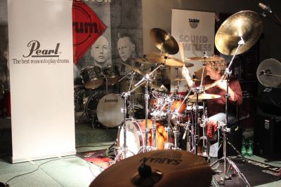 Drum Clinic mit Todd Sucherman 27.02.2015 – Bild 2 von 18