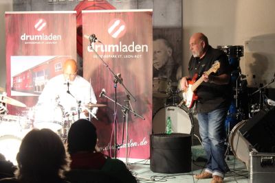 Drum Clinic mit Steve Ferrone 05.11.2015 – Bild 2 von 38