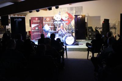 Drum Clinic mit Mike Terrana 29.03.2019 – Bild 2 von 15