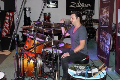 Drum Clinic mit Jason Sutter 09.11.2016 – Bild 6 von 9