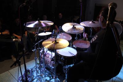 Drum Clinic mit Aaron Spears 31.10.2019 – Bild 27 von 54