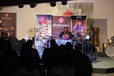 Drum Clinic mit Eric Moore 17.09.2019 – Bild 28 von 46